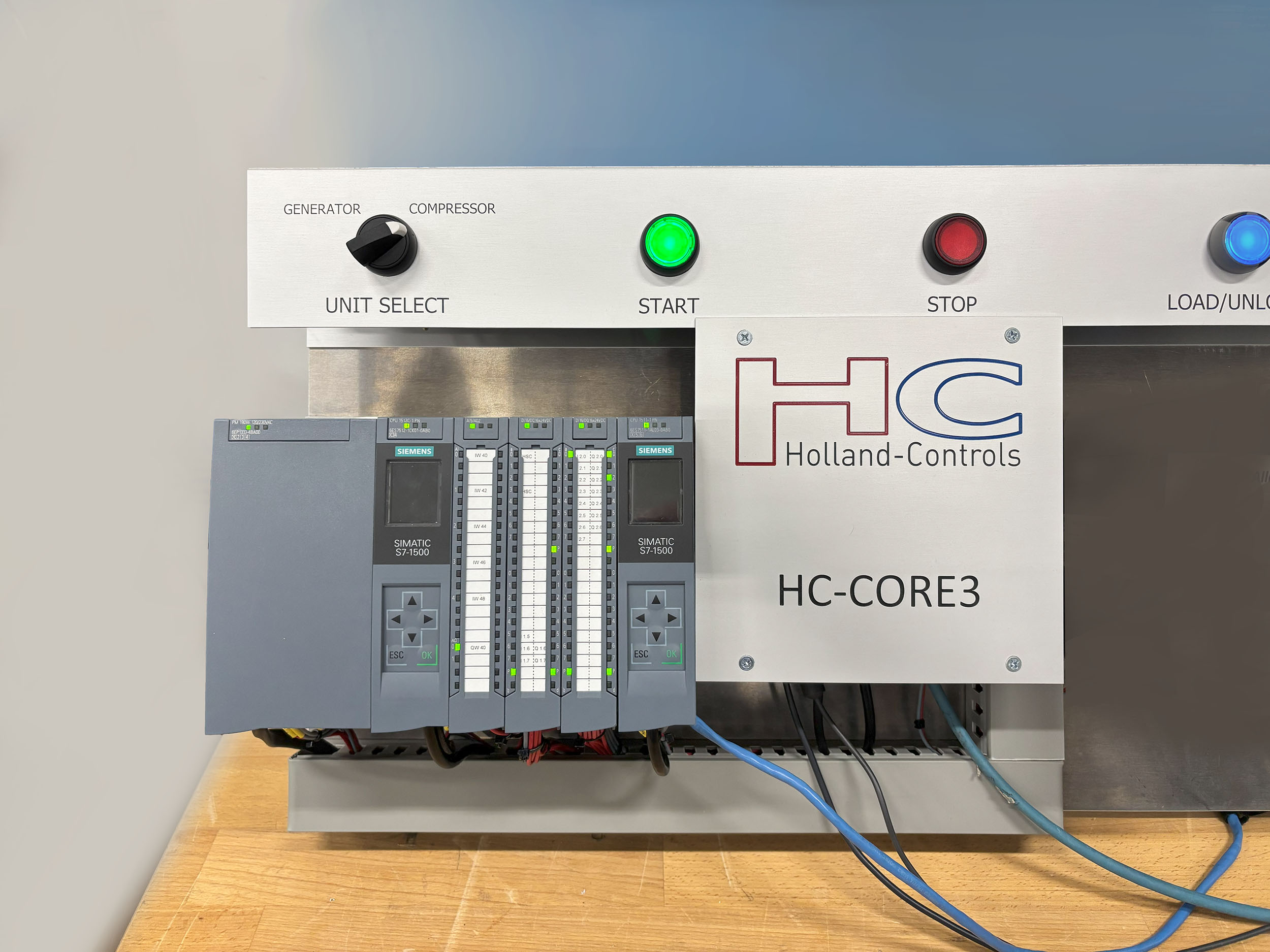 Siemens S7-1500 with HC-CORE3